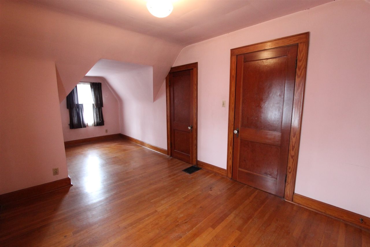 511 West Evergreen Road Evansville, IN 47710 - Photo 15 of 22 Gallery Image 15