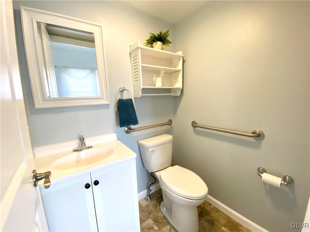 143 Spring Street Nazareth, PA 18064 - Photo 16 of 19 Gallery Image 16