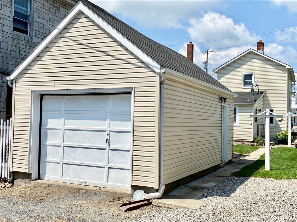 143 Spring Street Nazareth, PA 18064 - Photo 3 of 19 Gallery Image 3