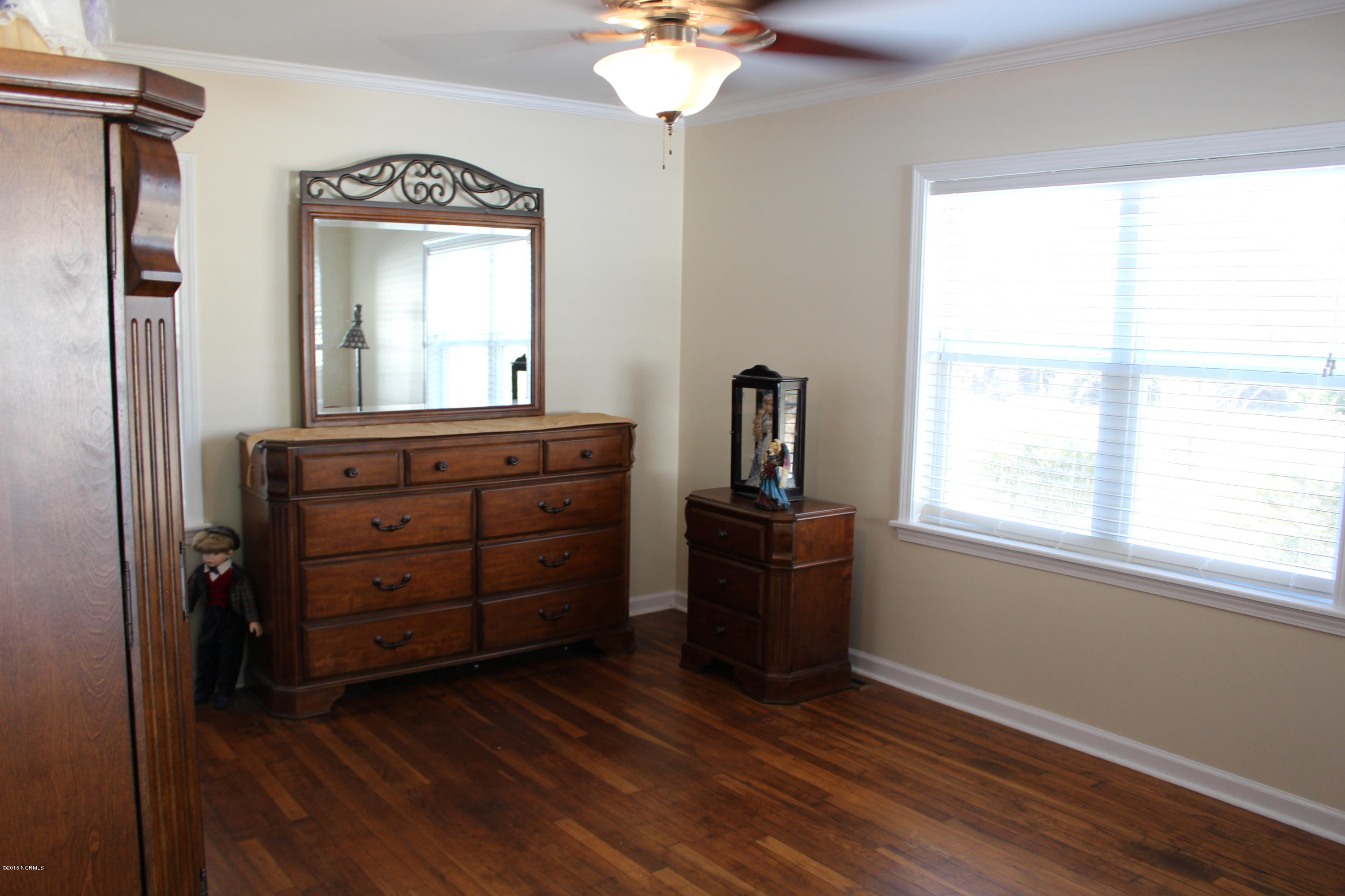 121 Tom Mann Extension Road Newport, NC 28570 - Photo 13 of 26 IMG_0899