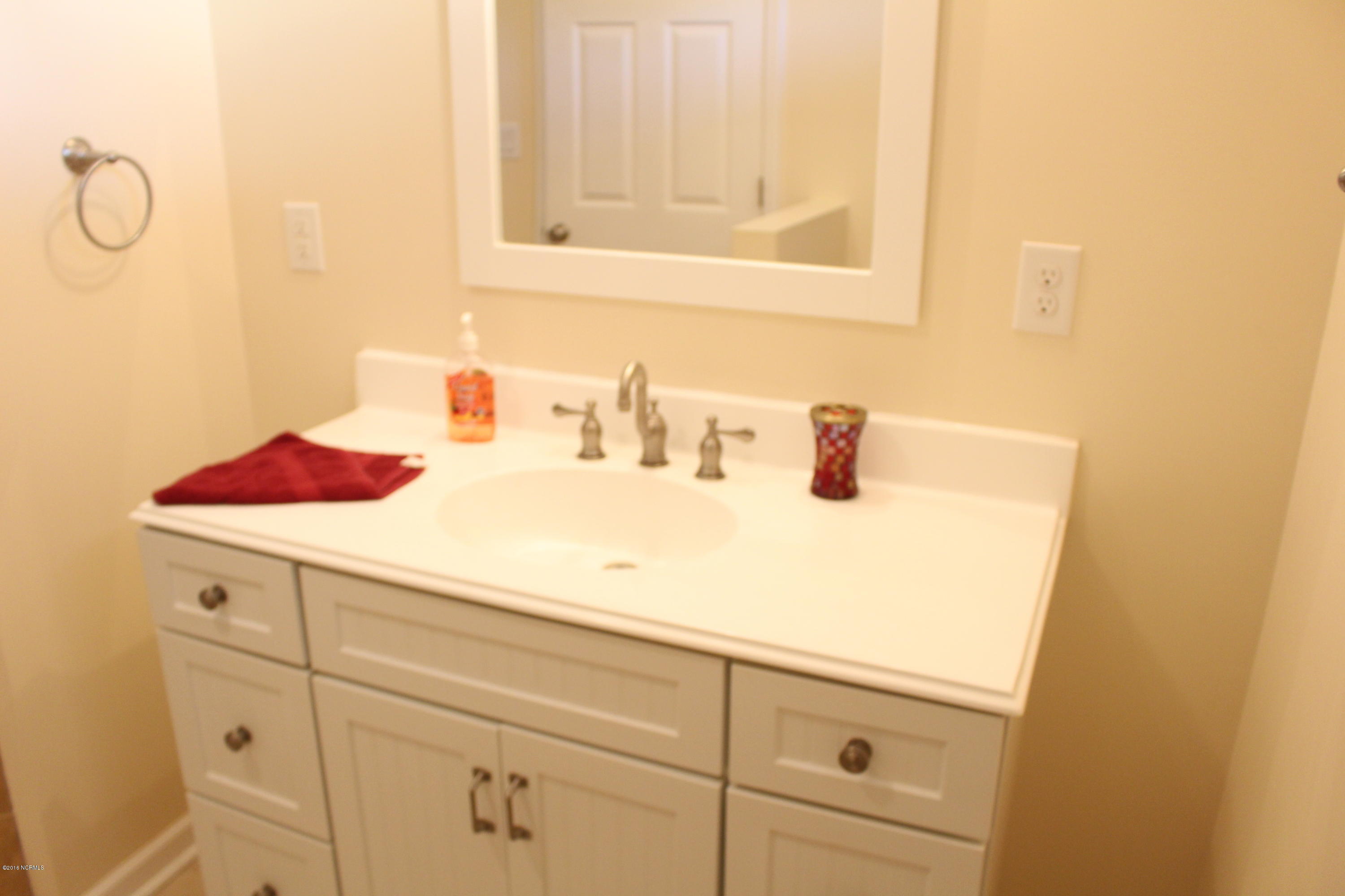 121 Tom Mann Extension Road Newport, NC 28570 - Photo 15 of 26 IMG_0901