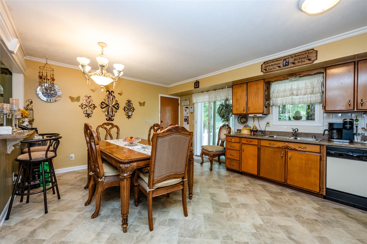 1155 South Bainbridge Center Road Benton Harbor, MI 49022 - Photo 25 of 47