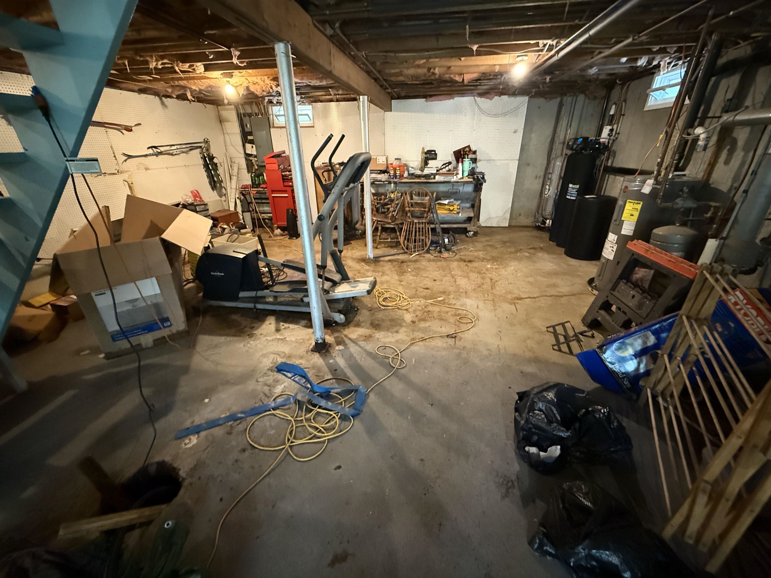 128 Bogue Road Weare, NH 03281 - Photo 8 of 11 Gallery Image 8