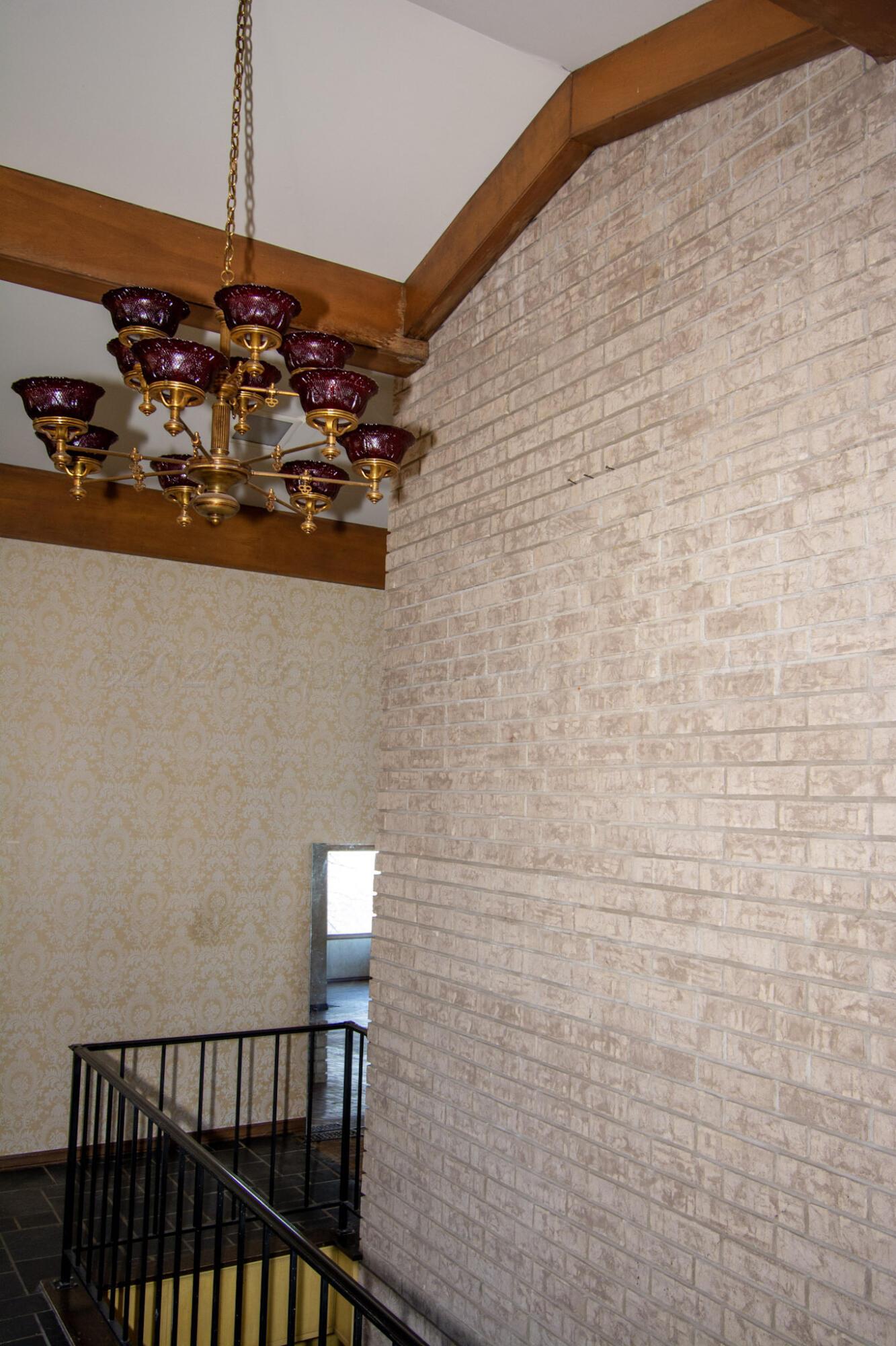 4 Windsor Road Amarillo, TX 79124 - Photo 3 of 41 a view of a door