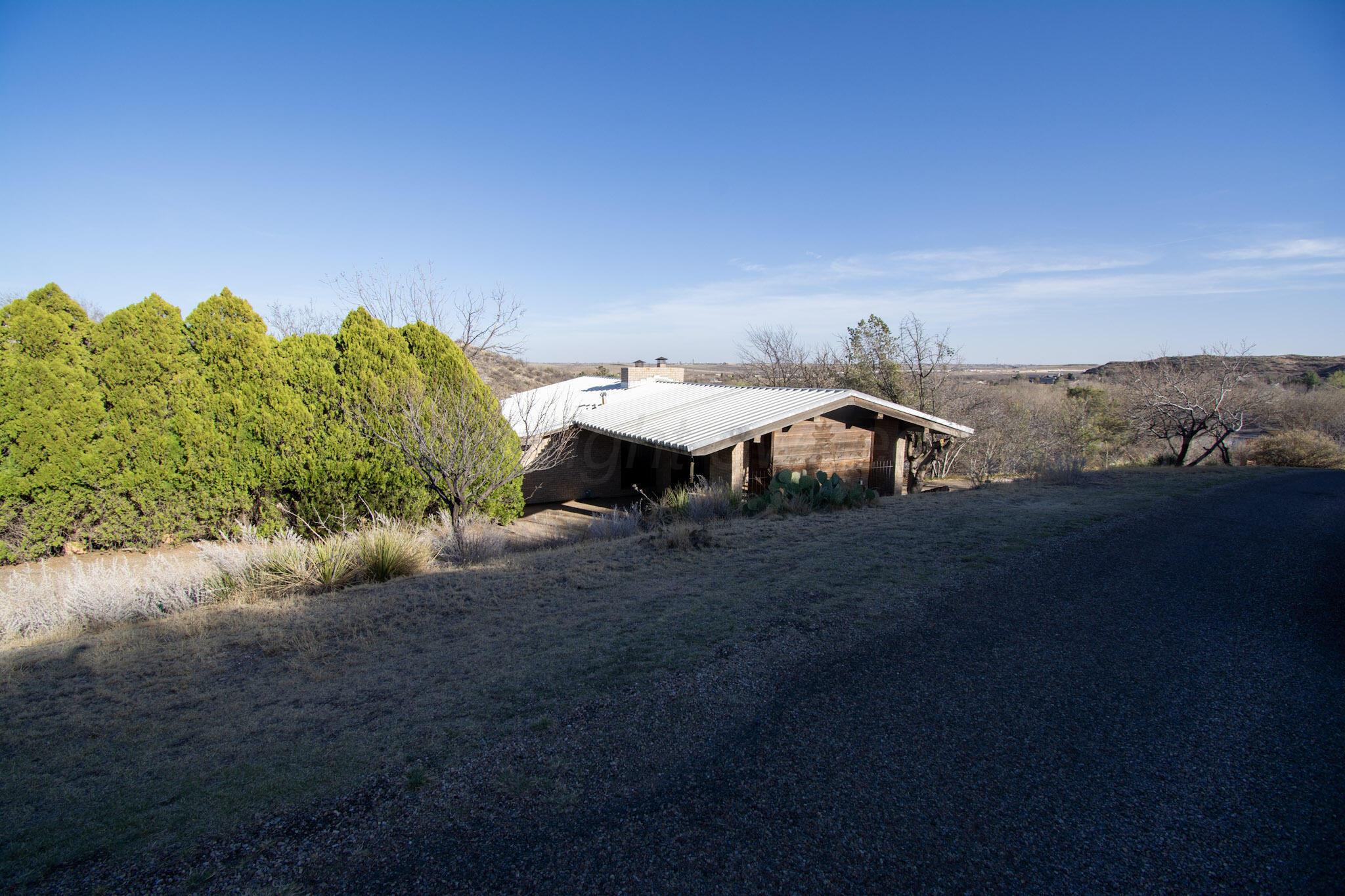 4 Windsor Road Amarillo, TX 79124 - Photo 41 of 41 a view of a yard with an outdoor space