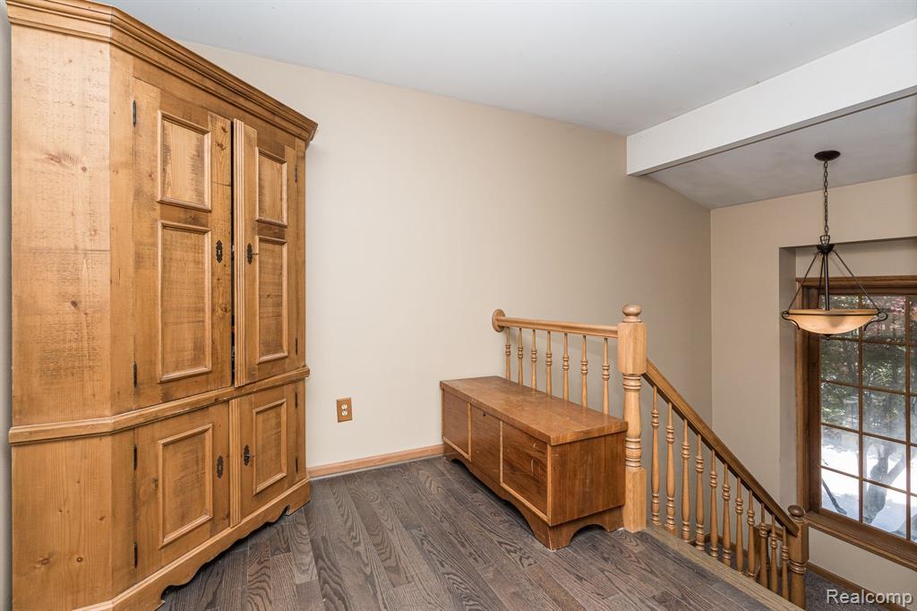3965 Collins Road Oakland, MI 48363 - Photo 29 of 63