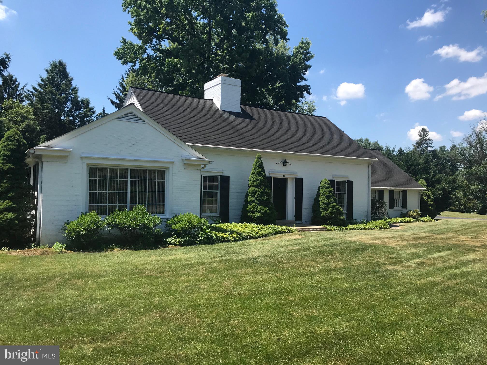 20 Spring Dell Road Lancaster, PA 17601 - Photo 4 of 54