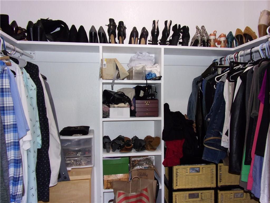 18240 Midway Road, Unit 105 Dallas, TX 75287 - Photo 13 of 37 Large Master Closet