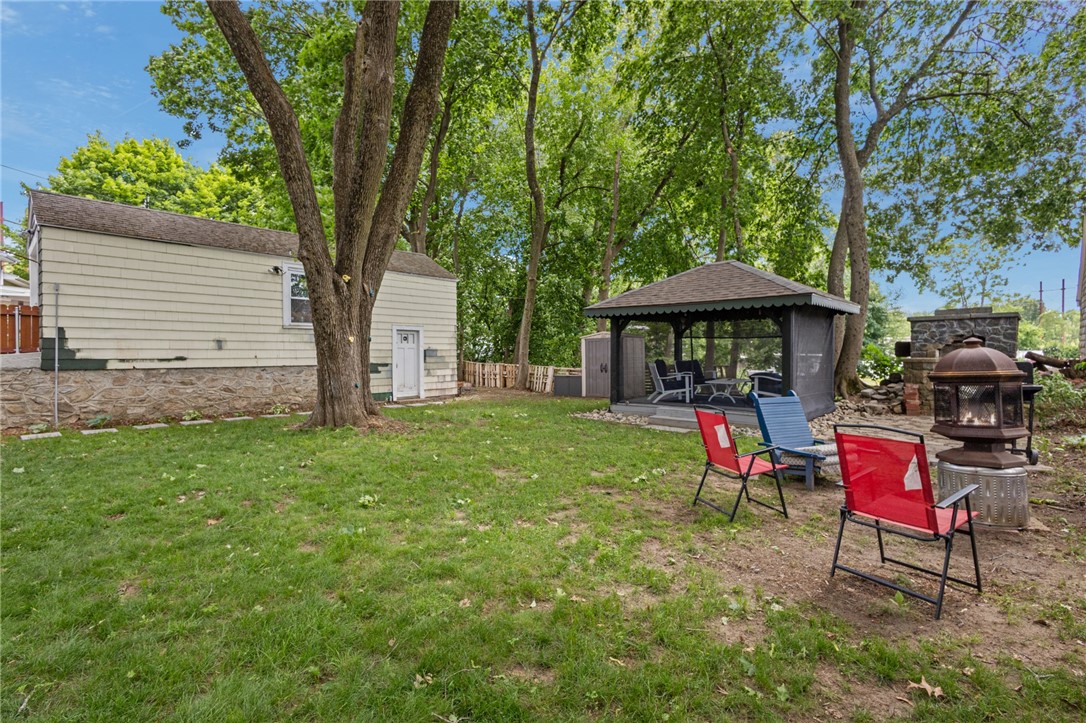 1223 Cumberland Hill Road Woonsocket, RI 02895 - Photo 34 of 38