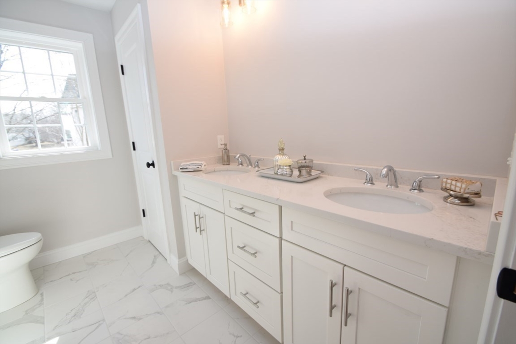 3 Cummings Way Holbrook, MA 02343 - Photo 23 of 29