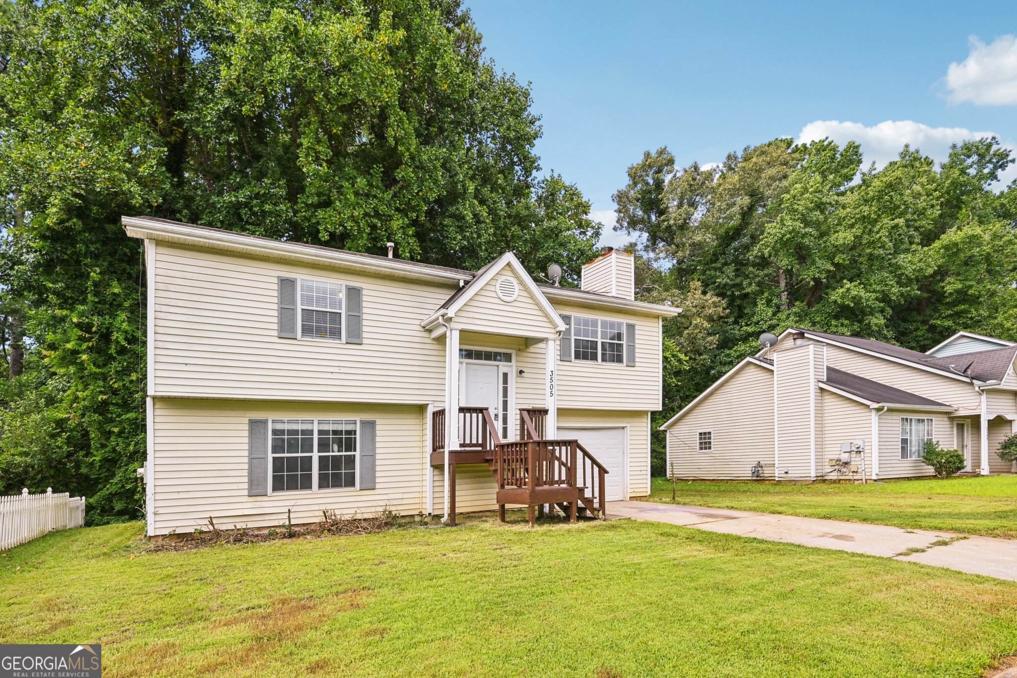 3505 Sweetgum Lane Decatur, GA 30032 - Photo 2 of 36