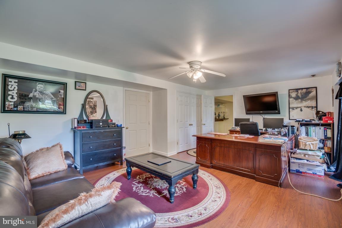 6113 Fox Point Road Fredericksburg, VA 22407 - Photo 22 of 47