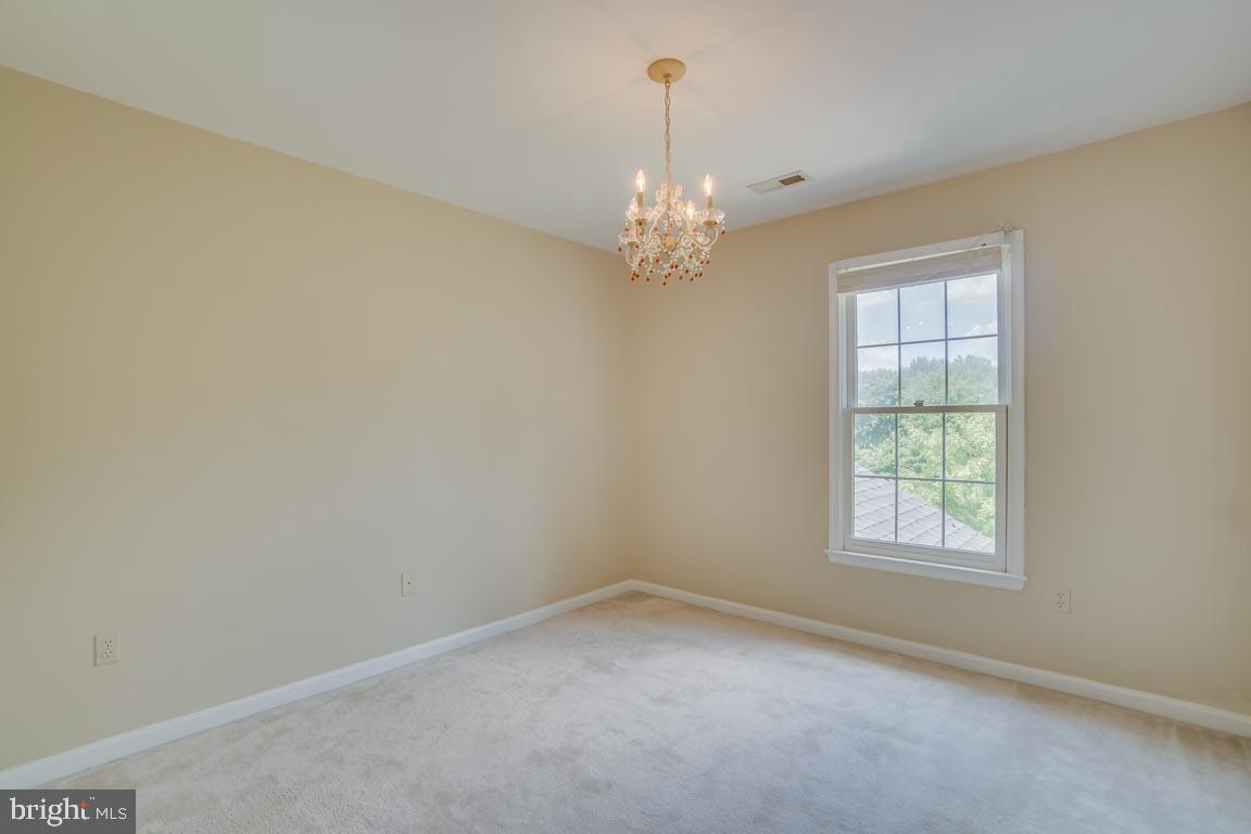 6113 Fox Point Road Fredericksburg, VA 22407 - Photo 29 of 47