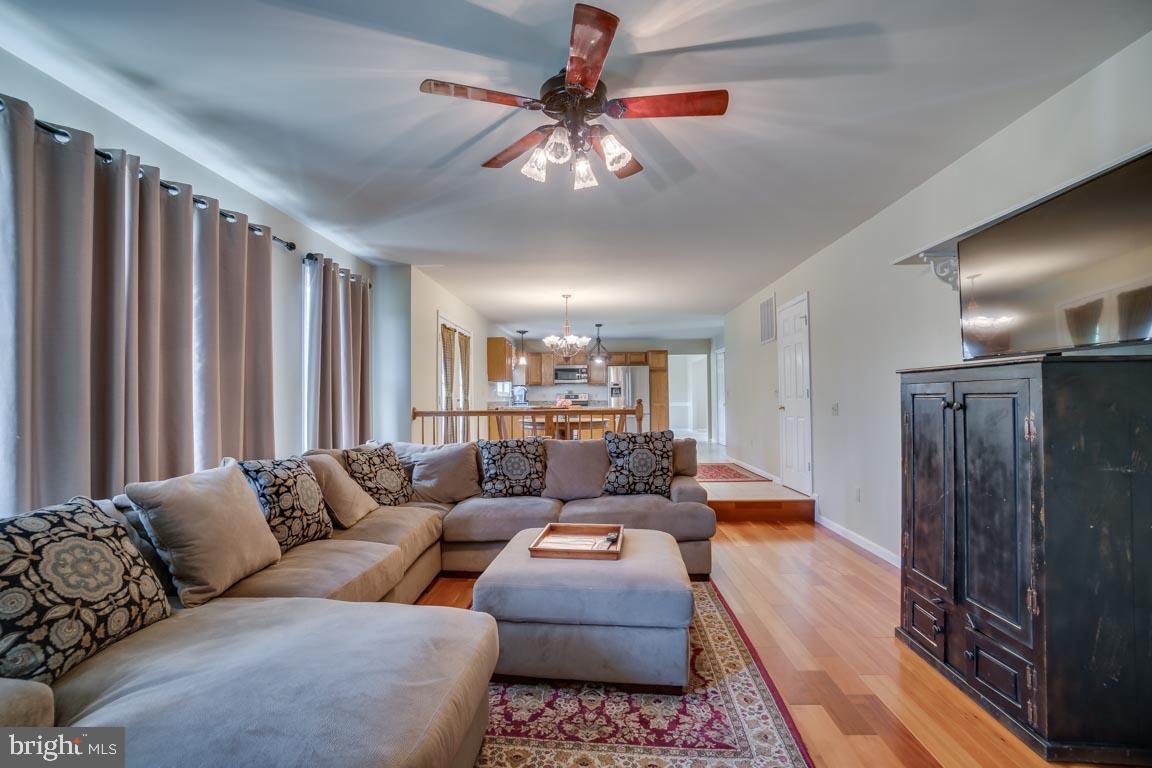 6113 Fox Point Road Fredericksburg, VA 22407 - Photo 38 of 47