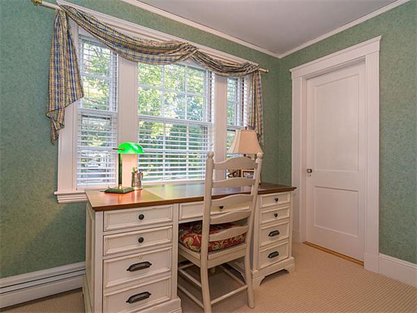 44 Hillcrest Road Belmont, MA 02478 - Photo 24 of 25 Gallery Image 24