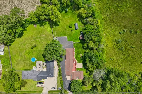 $399,000 | 26735 Highway 173, Antioch, IL 60002