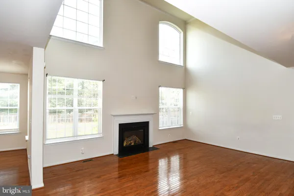 $3,950 | 3082 American Eagle Boulevard, Woodbridge, VA 22191