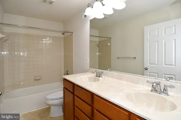 $3,950 | 3082 American Eagle Boulevard, Woodbridge, VA 22191