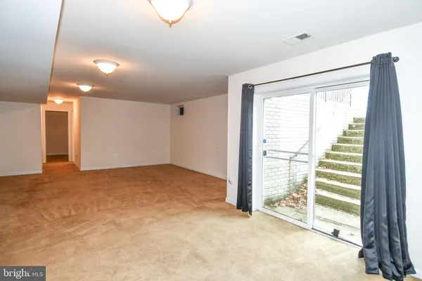 $3,950 | 3082 American Eagle Boulevard, Woodbridge, VA 22191