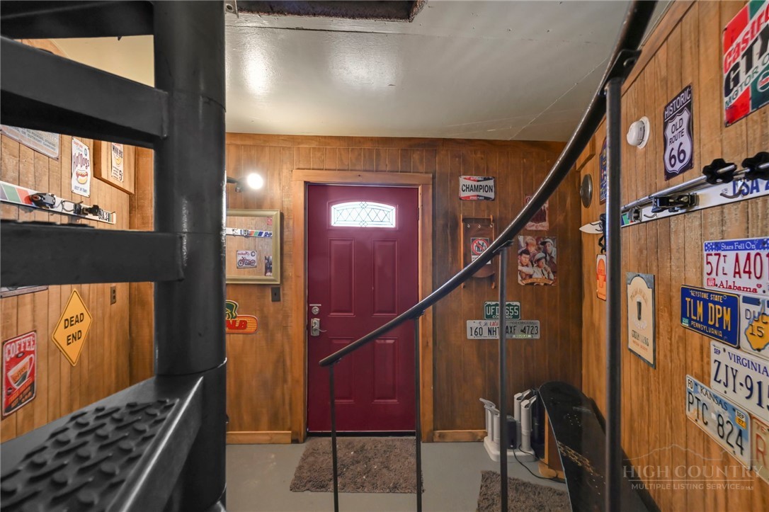 141 Skiloft Road Beech Mountain, NC 28604 - Photo 20 of 31 Gallery Image 20