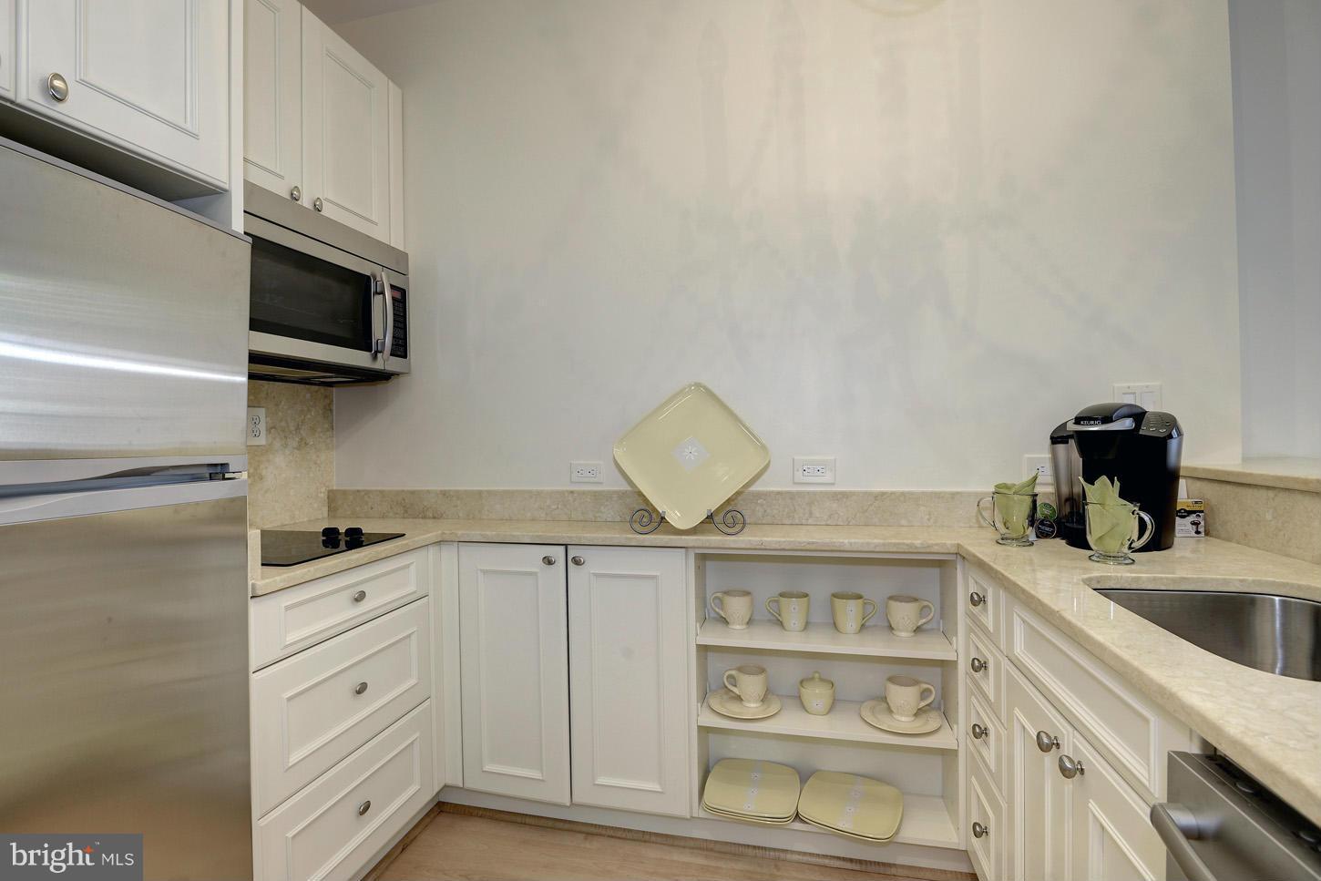 10214 Iron Gate Road Potomac, MD 20854 - Photo 23 of 30 Guest Apartment
