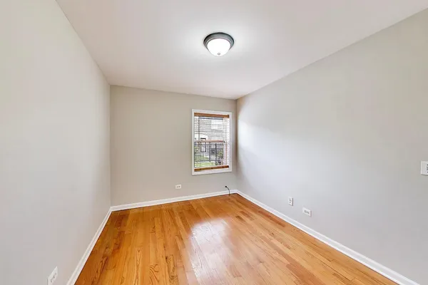 $1,550 | 7415 North Wolcott Avenue, Unit 1E, Chicago, IL 60626