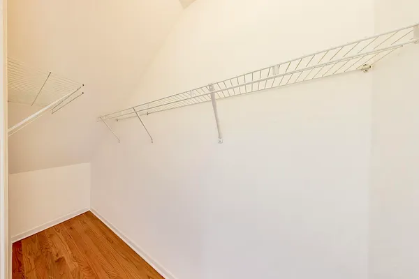 $1,550 | 7415 North Wolcott Avenue, Unit 1E, Chicago, IL 60626