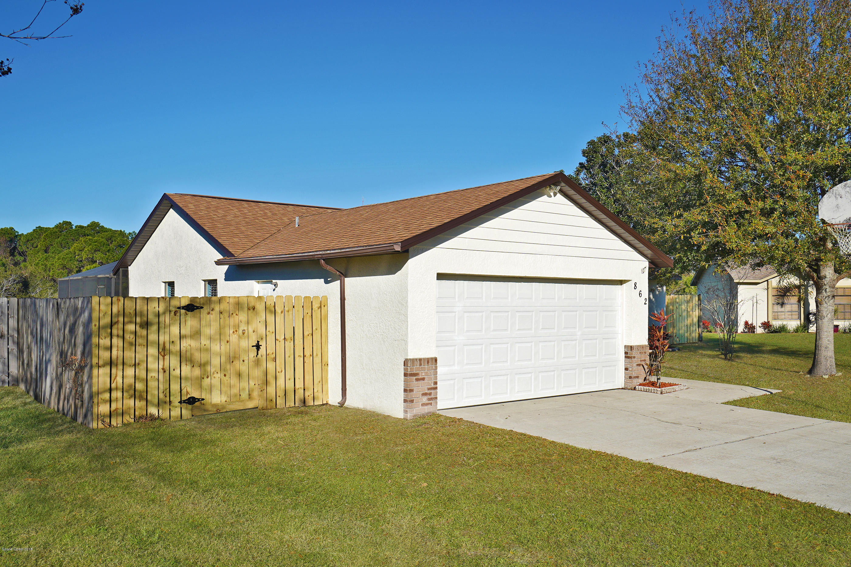 862 Gardener Road Rockledge, FL 32955 - Photo 28 of 31 Side view