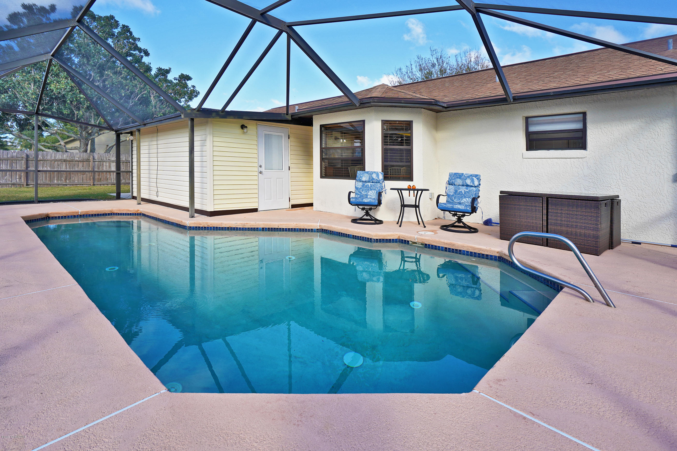 Screened Pool