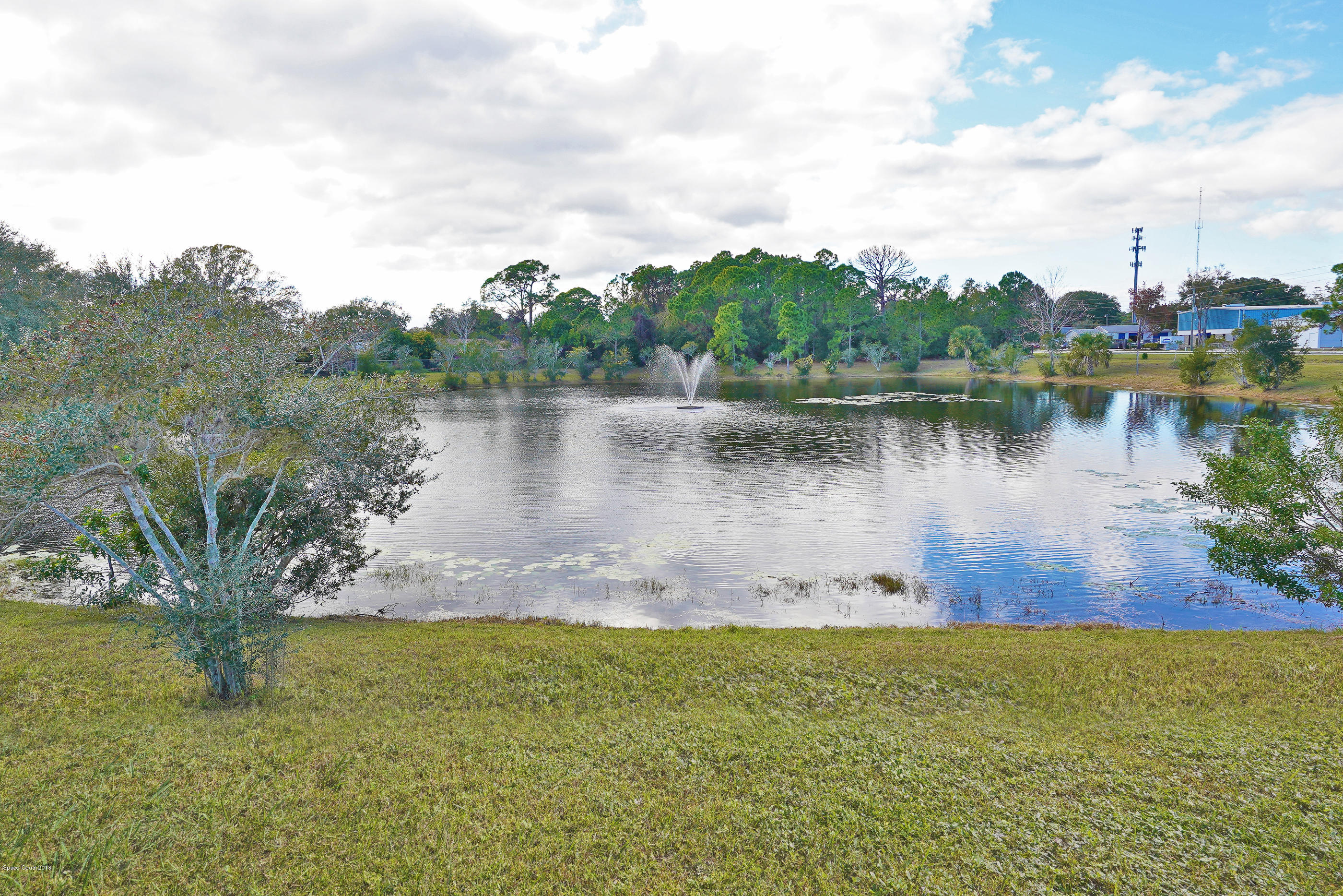 Lake View with fountain