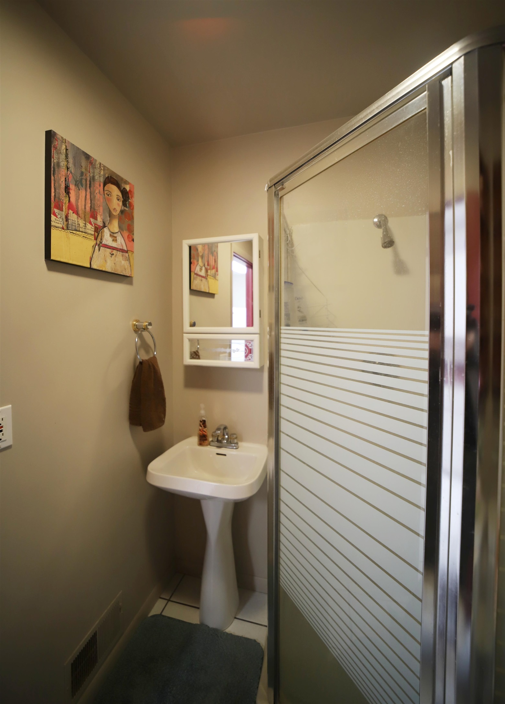 2315 Reid Road Grand Blanc, MI 48439 - Photo 13 of 60 50102036-12.JPG