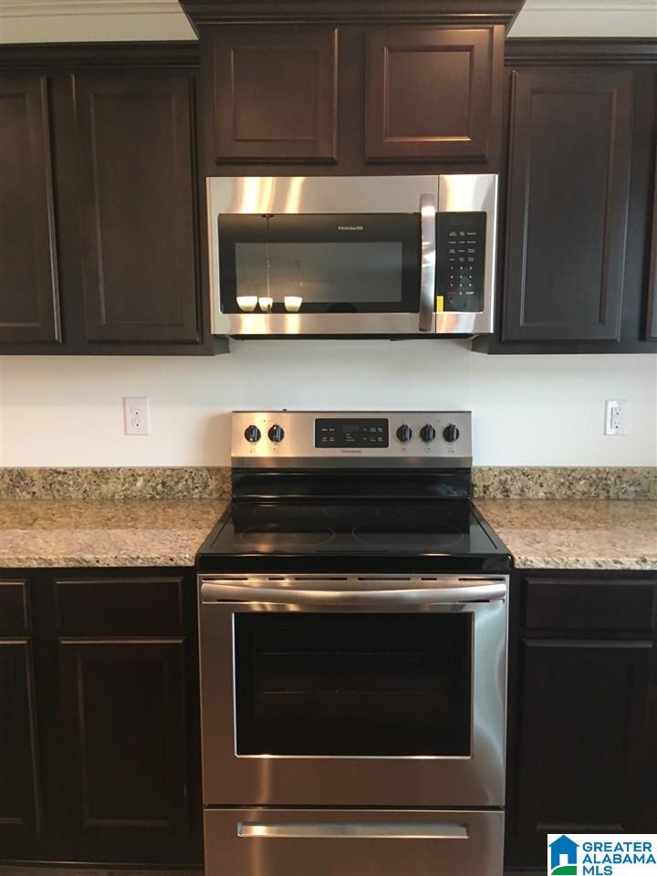 228 Leonards Court Calera, AL 35040 - Photo 6 of 7
