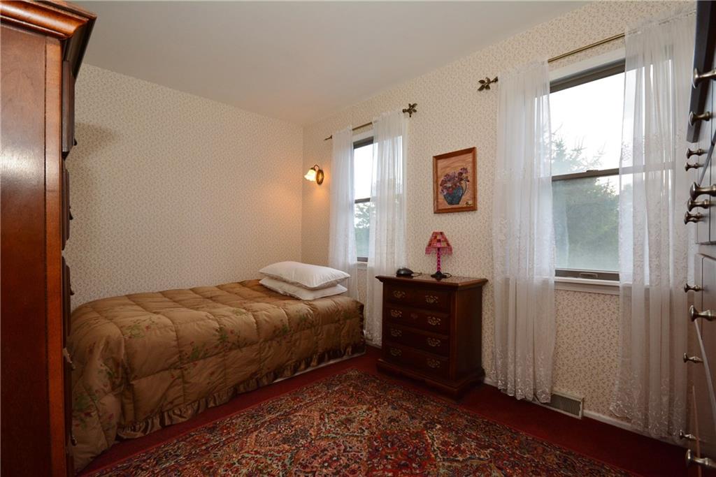 136 Buss Road Aliquippa, PA 15001 - Photo 15 of 25 #4 Bedroom is large with Natural Light.