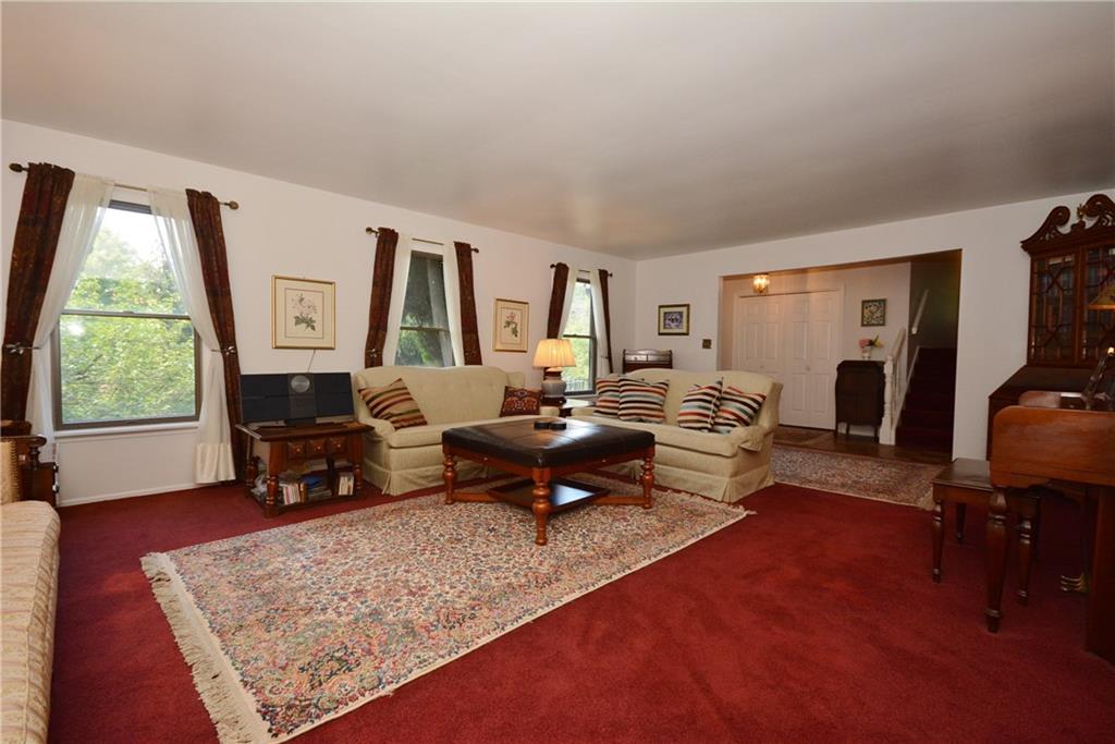 136 Buss Road Aliquippa, PA 15001 - Photo 7 of 25 Formal Living Room with lots of natural light.