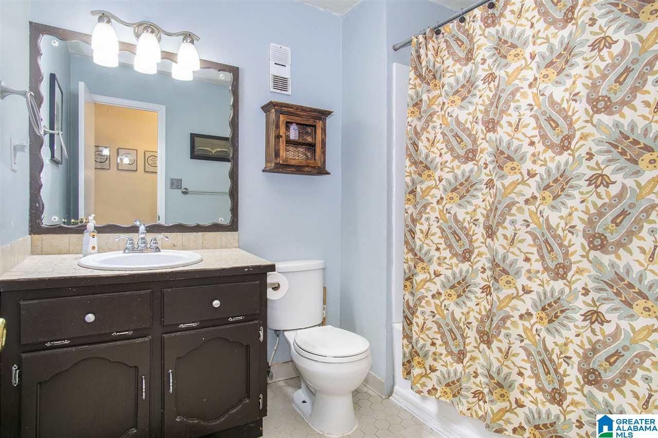 4617 Chablis Way Birmingham, AL 35244 - Photo 15 of 26