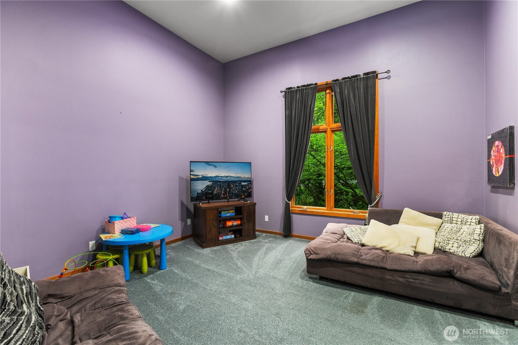 6520 East Mercer Way Mercer Island, WA 98040 - Photo 11 of 36 a living room with furniture and a window