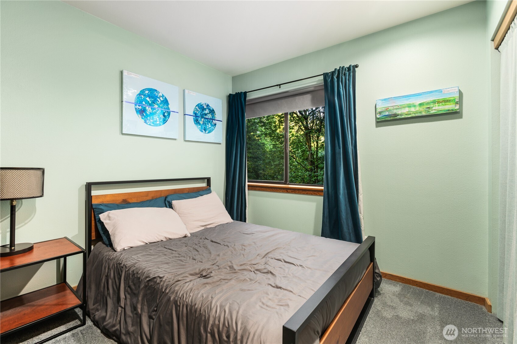 6520 East Mercer Way Mercer Island, WA 98040 - Photo 9 of 36 a bedroom with a bed and a window