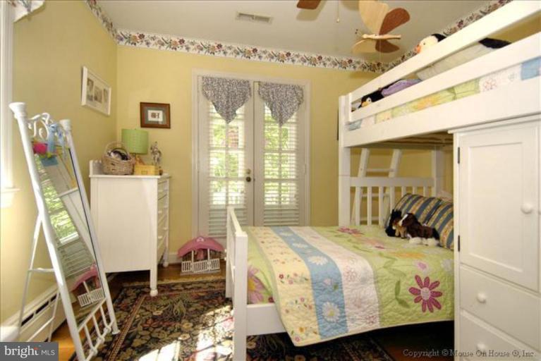 10611 Mantz Road Silver Spring, MD 20903 - Photo 17 of 30 Bedroom #3