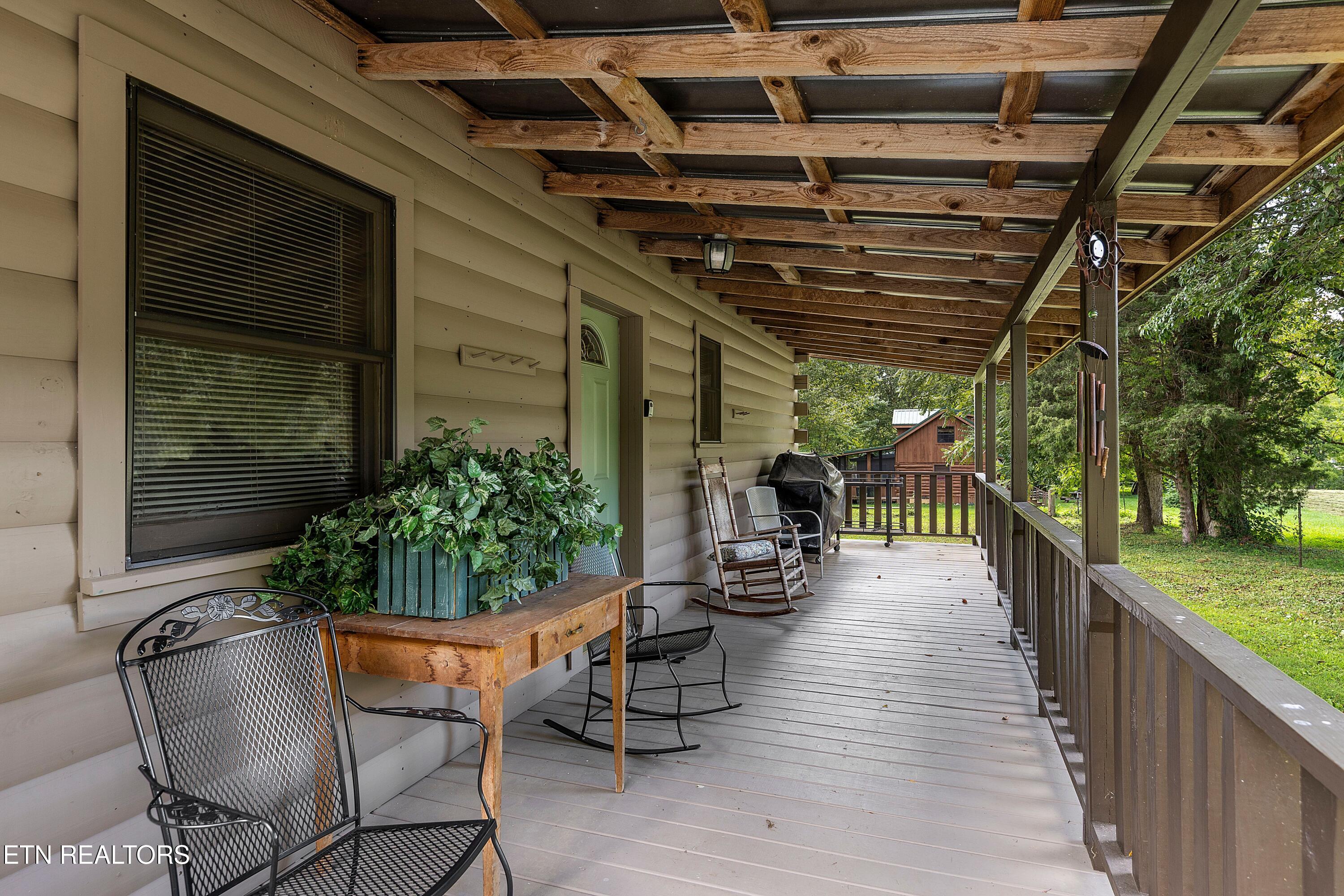 339 Stables Drive Townsend, TN 37882 - Photo 22 of 34 stable back