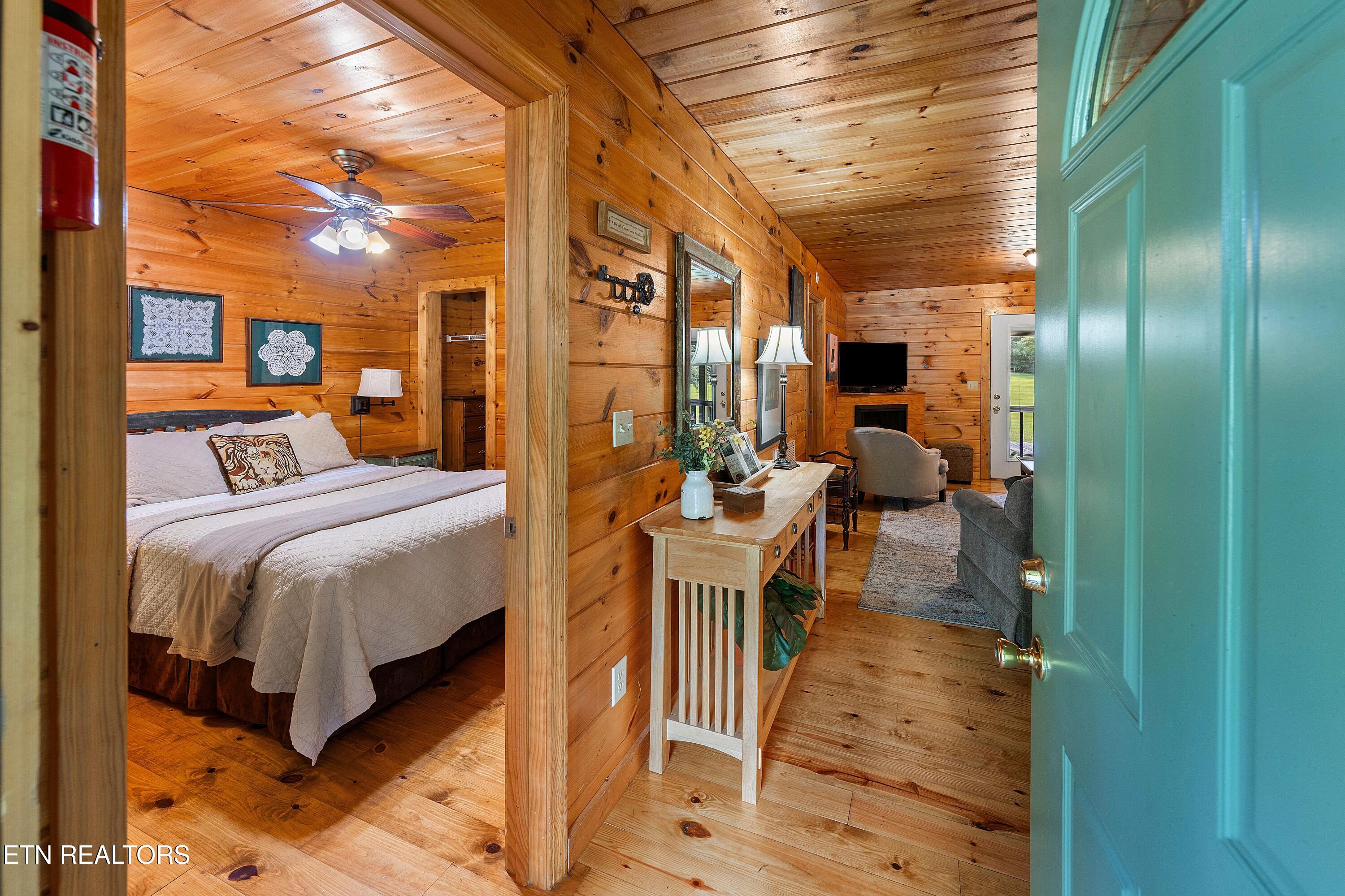 339 Stables Drive Townsend, TN 37882 - Photo 4 of 34 stables entry