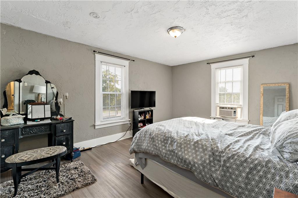 305 3rd Street, Unit R Irwin, PA 15642 - Photo 18 of 32