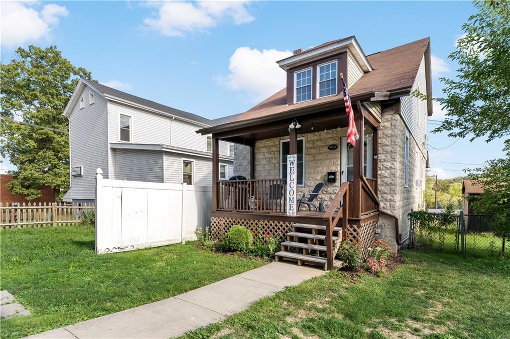 305 3rd Street, Unit R Irwin, PA 15642 - Photo 2 of 32