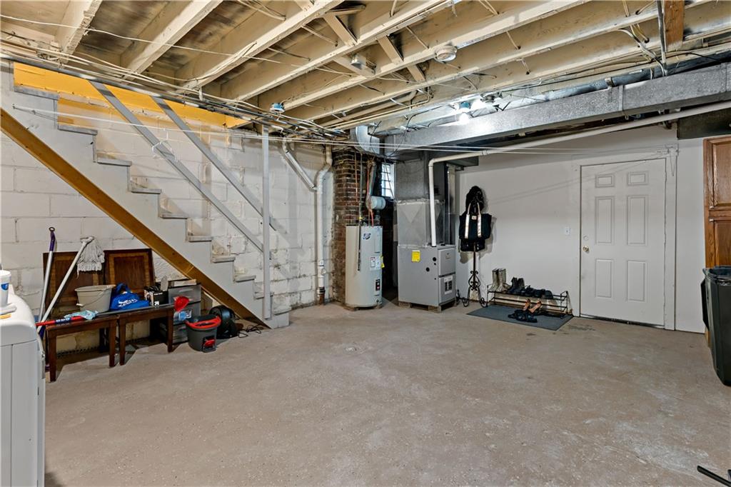 305 3rd Street, Unit R Irwin, PA 15642 - Photo 21 of 32