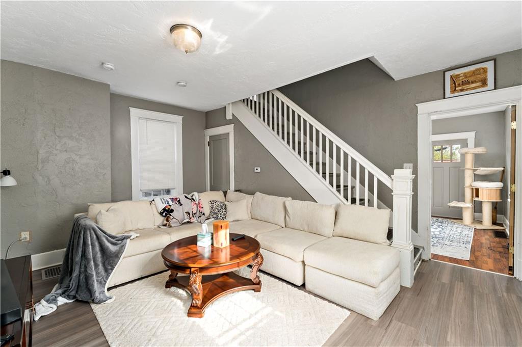 305 3rd Street, Unit R Irwin, PA 15642 - Photo 9 of 32