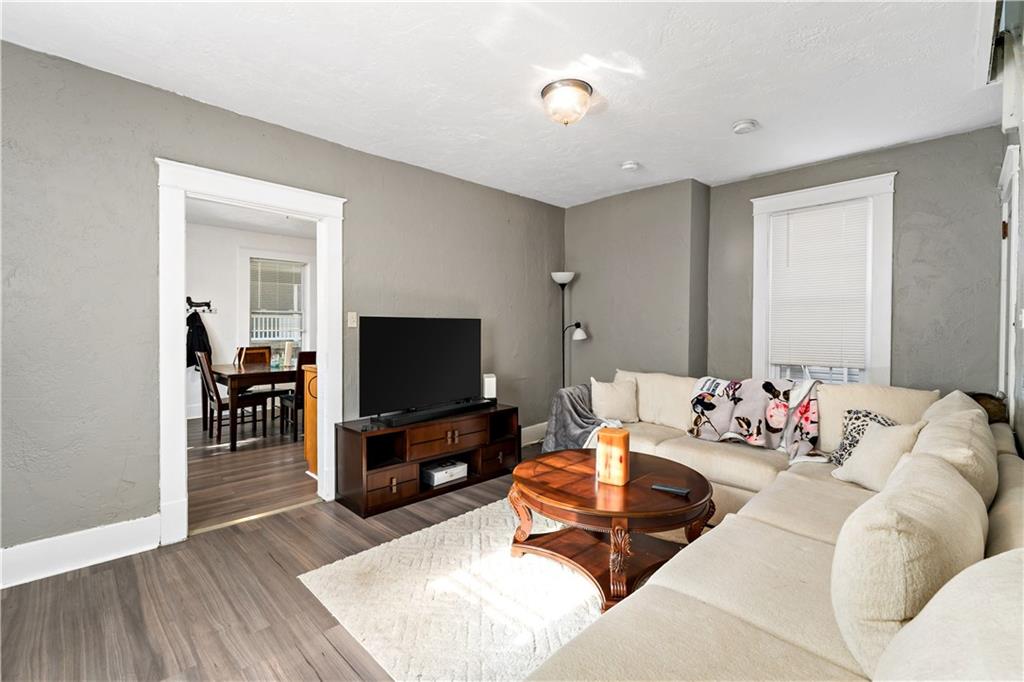 305 3rd Street, Unit R Irwin, PA 15642 - Photo 10 of 32