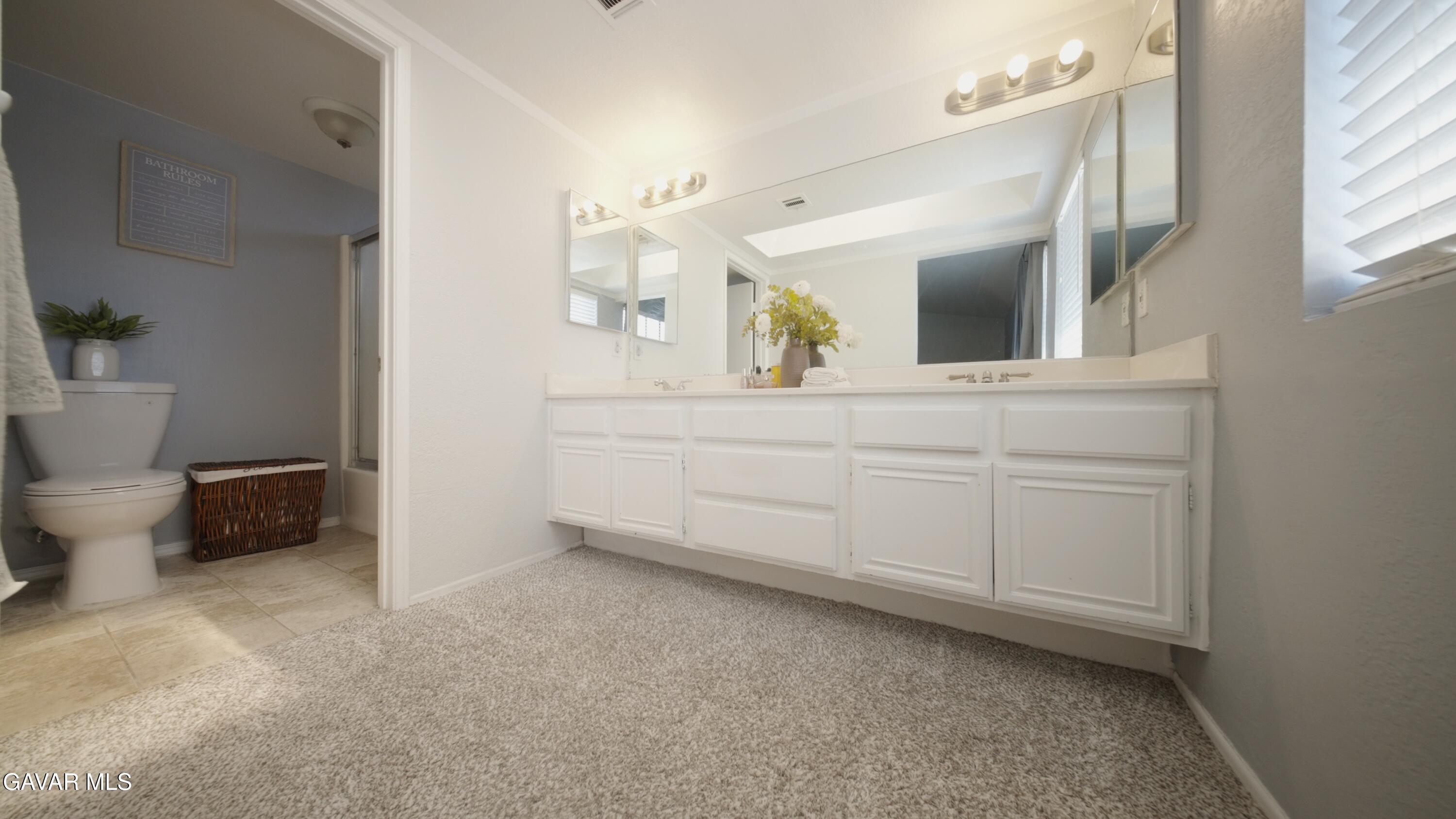 118 East Ave R-3 Palmdale, CA 93550 - Photo 17 of 29 v