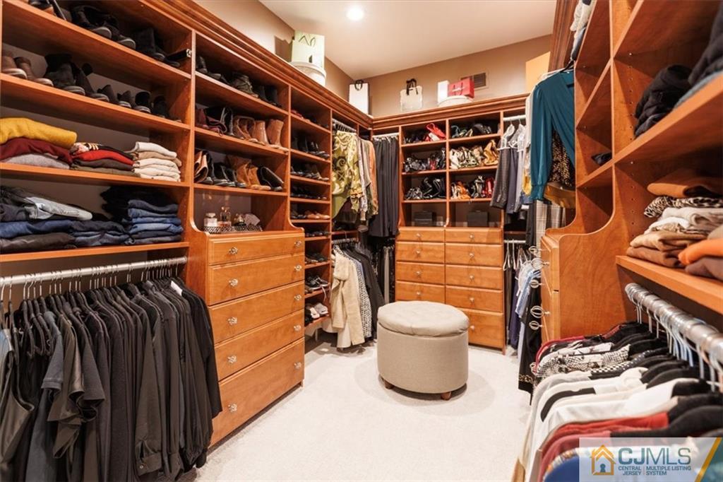 230 Old Forge Road Monroe Township, NJ 08831 - Photo 27 of 68 Gallery Image 27