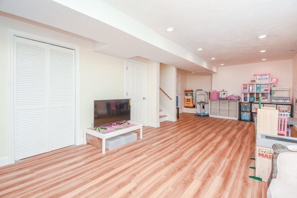 6 Fifield Street, Unit 6 Watertown, MA 02472 - Photo 26 of 34 Gallery Image 26
