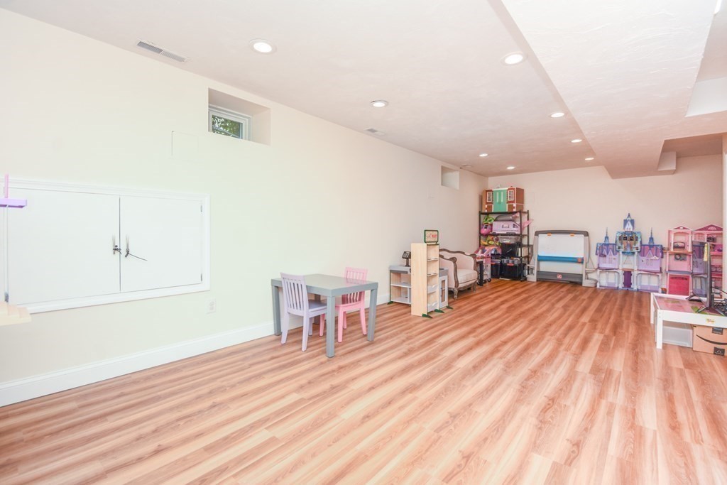 6 Fifield Street, Unit 6 Watertown, MA 02472 - Photo 27 of 34 Gallery Image 27