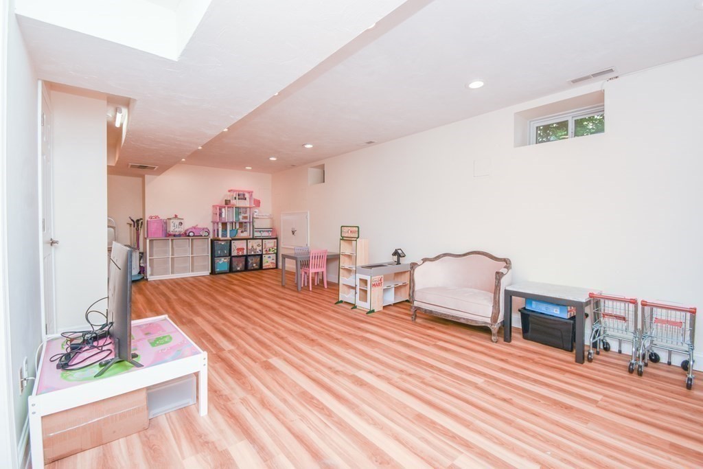 6 Fifield Street, Unit 6 Watertown, MA 02472 - Photo 28 of 34 Gallery Image 28